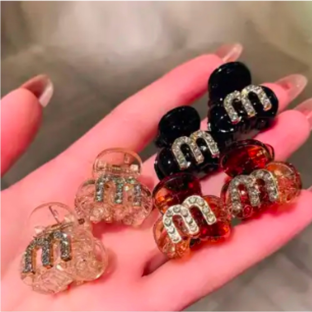 Hair clips